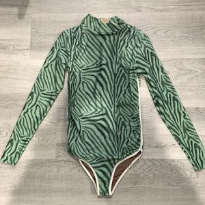 Acacia swimwear ehukai in savanna size small